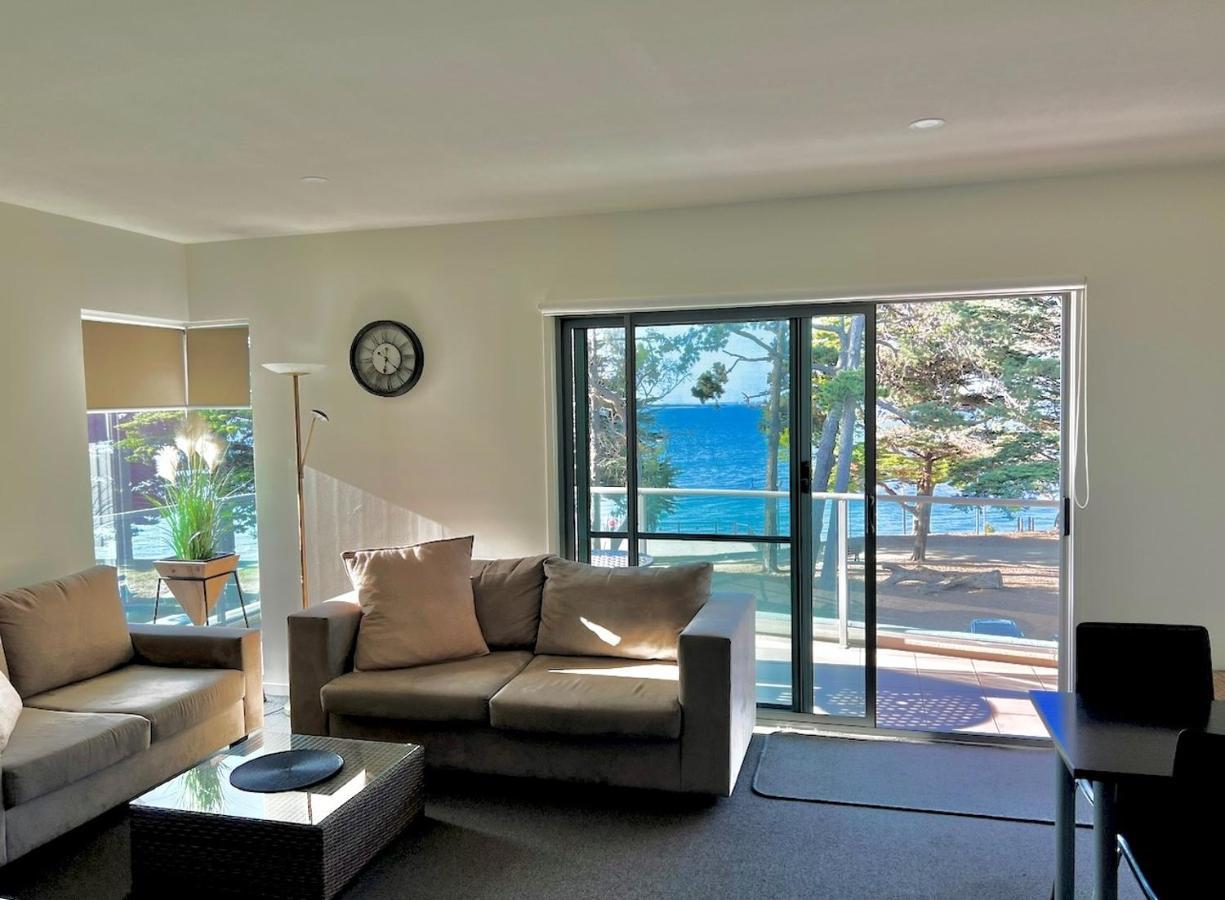 Phillip Island Holiday Apartments カウズ エクステリア 写真